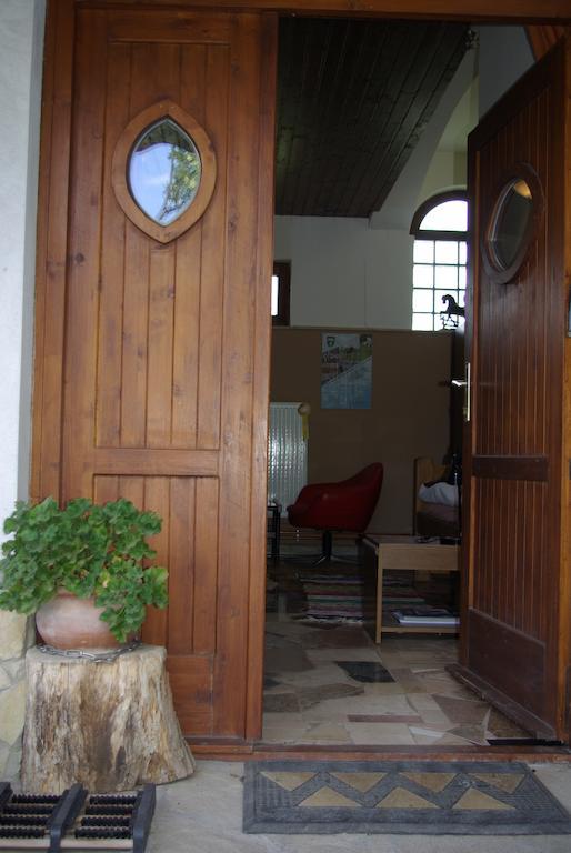 Hotel Dabasi Lovas Vendeghaz Zewnętrze zdjęcie